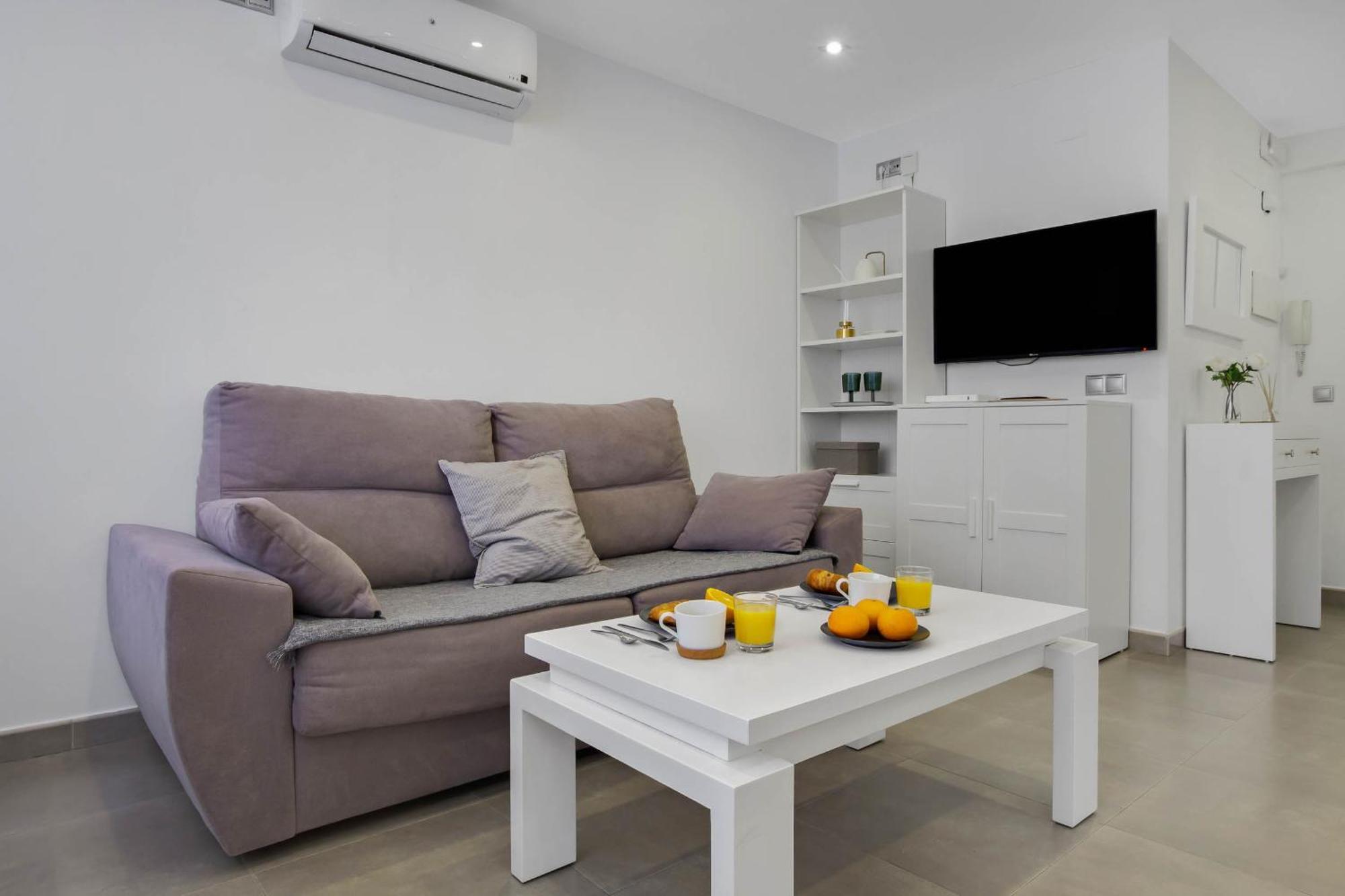 Tropico By Ivi Real Estate Apartment Torremolinos Exterior photo